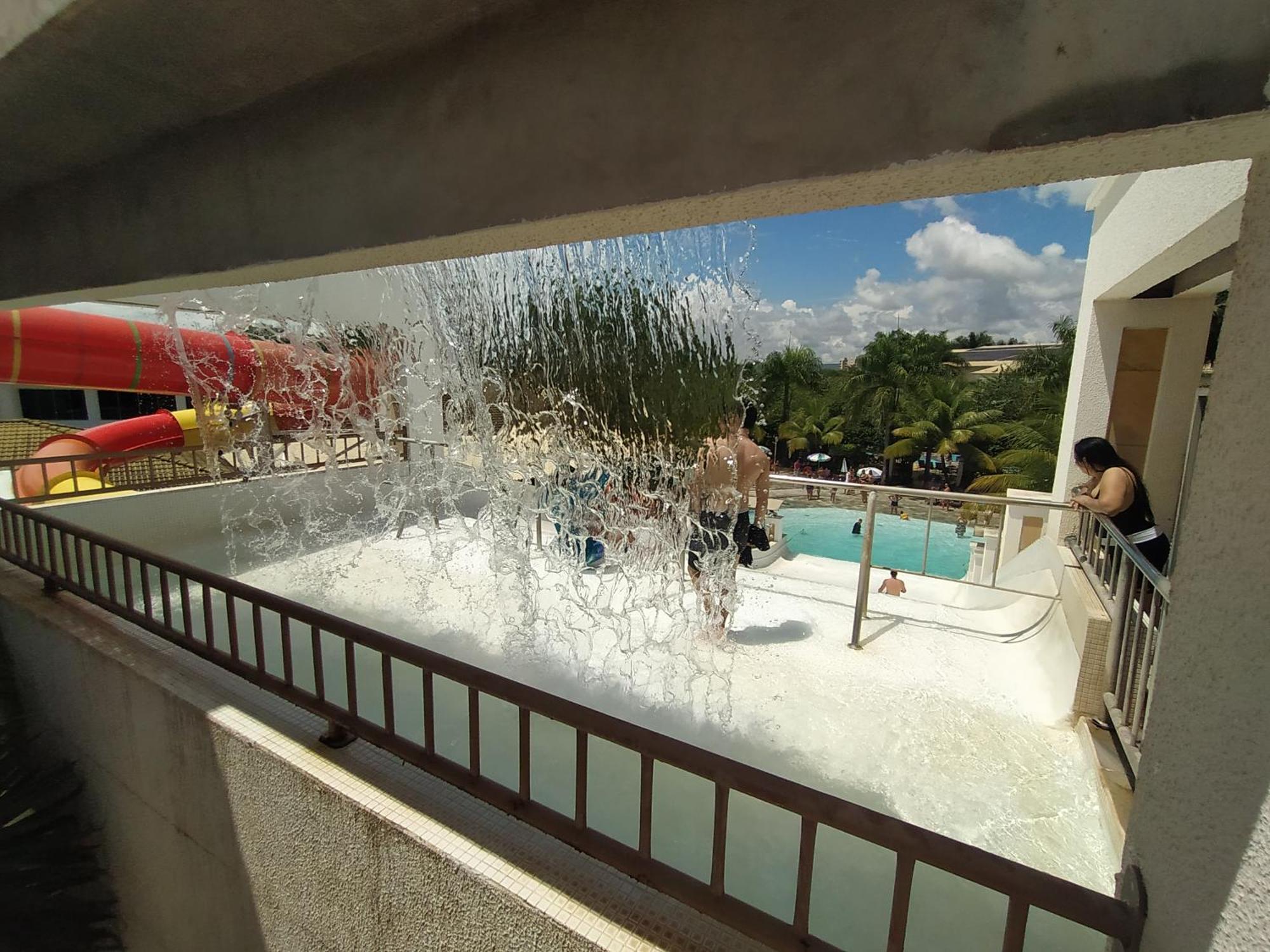 Lacqua Diroma, Mais Parque Acquatico Com Piscina De Ondas Caldas Novas Dış mekan fotoğraf
